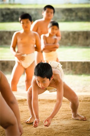 Sumo jeunes lutteurs, Tokunoshima, Kagoshima Prefecture, Japon Photographie de stock - Rights-Managed, Code: 700-05837418