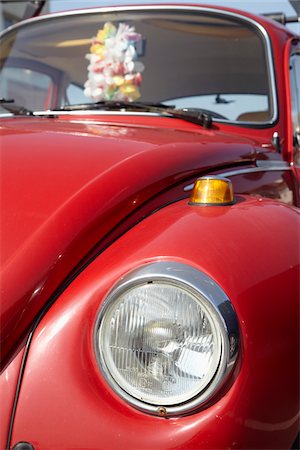 Close-up of Volkswagen Beetle, Soorts-Hossegor, Aquitaine, France Foto de stock - Con derechos protegidos, Código: 700-05854196