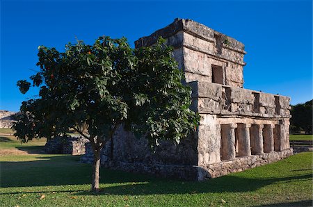 Temple of the Frescoes, Maya Ruins, Tulum, Riviera Maya, Quintana Roo, Mexico Foto de stock - Con derechos protegidos, Código: 700-05855026