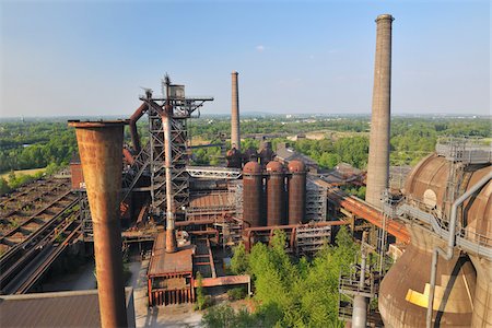 steel and architecture - Landschaftspark Duisburg Nord, Meiderich Huette, Duisburg, Ruhr Basin, North Rhine-Westphalia, Germany Stock Photo - Rights-Managed, Code: 700-05947711