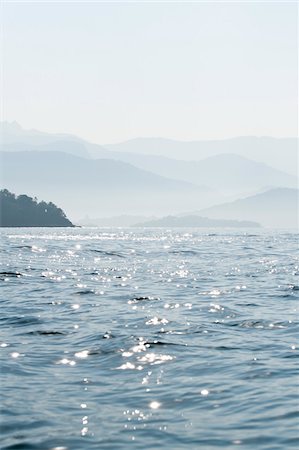 sparkling - Water and Mountains, near Paraty, Rio de Janeiro, Brazil Stock Photo - Rights-Managed, Code: 700-05947887