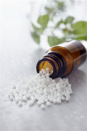 Still Life of Homeopathic Medicine Foto de stock - Con derechos protegidos, Código: 700-05948040