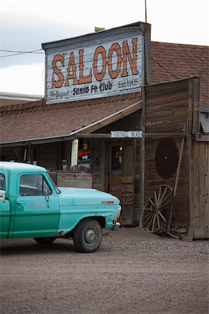 stati sud-occidentali - Saloon and Pickup Truck, Goldfield, Nevada, USA Fotografie stock - Rights-Managed, Codice: 700-05948222
