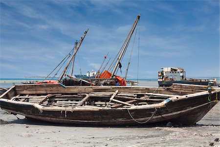 simsearch:700-00328464,k - Fishing Boat at Low Tide, Stone Town, Zanzibar, United Republic of Tanzania Foto de stock - Con derechos protegidos, Código: 700-05973262