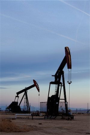 Oil Pump Jacks Stock Photo - Rights-Managed, Code: 700-05973955