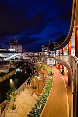 Naha City Center at Night, Okinawa Island, Okinawa Prefecture, Japan Foto de stock - Con derechos protegidos, Código: 700-05973980