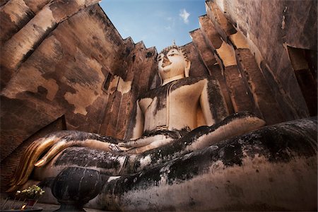 sitting buddha statue - Buddha in Wat Si Chum, Sukhothai Kingdom, Sukhothai, Thailand Stock Photo - Rights-Managed, Code: 700-06037926