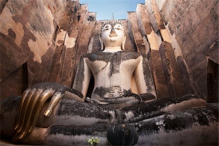 Buddha in Wat Si Chum, Sukhothai Kingdom, Sukhothai, Thailand Foto de stock - Con derechos protegidos, Código: 700-06037927