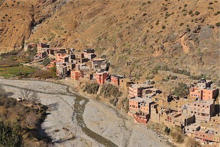 déshydraté - Maisons dans les montagnes de l'Atlas, vallée de l'Ourika, Maroc Photographie de stock - Rights-Managed, Code: 700-06038007