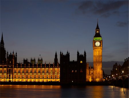 european clock tower on bridge - Big Ben et Westminster Palace pendant la nuit, Londres, Angleterre Photographie de stock - Rights-Managed, Code: 700-06109519