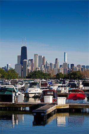 Chicago Skyline from Lincoln Park, Chicago, Illinois, USA Foto de stock - Con derechos protegidos, Código: 700-06125612