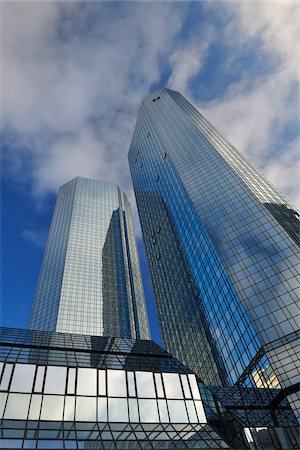 simsearch:700-06144826,k - Deutsche Bank Hochhaus, Frankfurt Am Main, Hessen, Deutschland Stockbilder - Lizenzpflichtiges, Bildnummer: 700-06144831