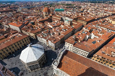 Aerial view of Baptistry of Basilica di Santa Maria del Fiore, Florence, Tuscany, Italy Stock Photo - Rights-Managed, Code: 700-06334686