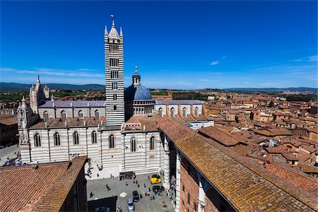 photographs of buildings in italy - Siena Cathedral, Siena, Tuscany, Italy Stock Photo - Rights-Managed, Code: 700-06367754