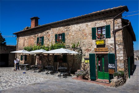 parasol de jardin - Restaurant, Monteriggioni, Chianti, Toscane, Italie Photographie de stock - Rights-Managed, Code: 700-06367863