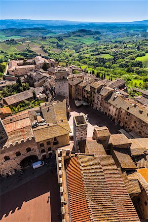 piazza in italy - Vue d'ensemble de San Gimignano, Province de Sienne, Toscane, Italie Photographie de stock - Rights-Managed, Code: 700-06367902