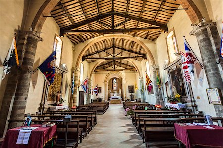 Interior of Sant'Egidio Church, Montalcino, Val d'Orcia, Tuscany, Italy Foto de stock - Con derechos protegidos, Código: 700-06367943