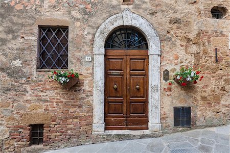 doorway - Porte, Pienza, Toscane, Italie Photographie de stock - Rights-Managed, Code: 700-06367961