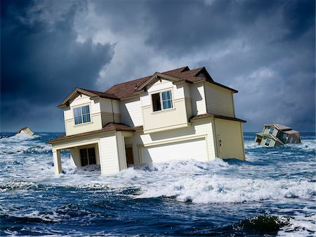 escombros - Houses Floating in Ocean Foto de stock - Con derechos protegidos, Código: 700-06368077