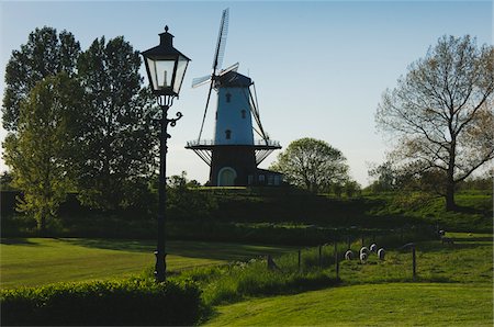 dutch farm architecture - Windmill and Lamppost Stock Photo - Rights-Managed, Code: 700-06368355