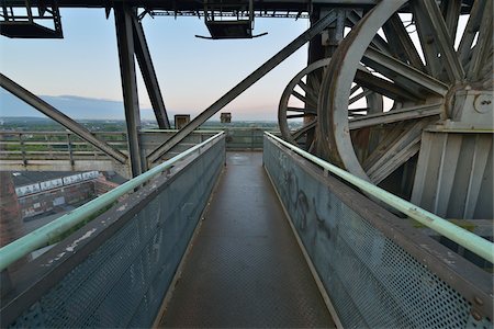 ruhr basin - Landschaftspark Duisburg-Nord, Meiderich Huette, Duisburg, Ruhr Basin, North Rhine-Westphalia, Germany Foto de stock - Con derechos protegidos, Código: 700-06368428