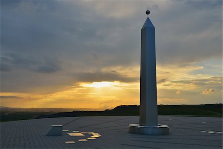 Sundial and Factory, Halde Hoheward, Herten, Recklinghausen, Ruhr Basin, North Rhine-Westphalia, Germany Stock Photo - Rights-Managed, Code: 700-06368482