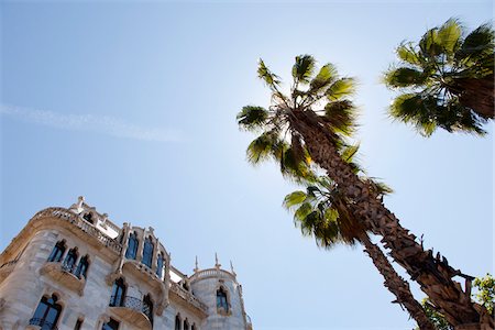 Building Exterior, Carrer Gran de Gracia, Barcelona, Catalunya, Spain Stock Photo - Rights-Managed, Code: 700-06383684