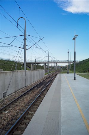 TGV Platform of Valence Station, Valence, Drome Department, France Fotografie stock - Rights-Managed, Codice: 700-06452148