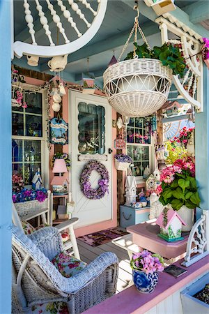 simsearch:700-06431222,k - Ecclectically Decorated Porch of Home, Wesleyan Grove, Camp Meeting Association Historical Area, Oak Bluffs, Martha's Vineyard, Massachusetts, USA Photographie de stock - Rights-Managed, Code: 700-06465753