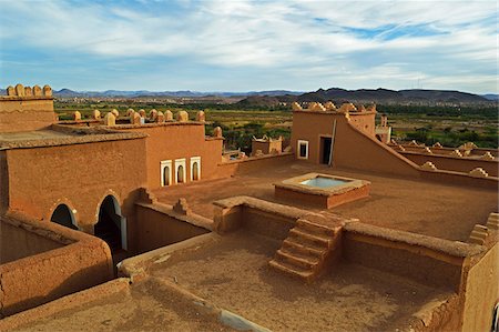 Overview of Kasbah Taourirt, Ouarzazate, Morocco, Africa Fotografie stock - Rights-Managed, Codice: 700-06505758