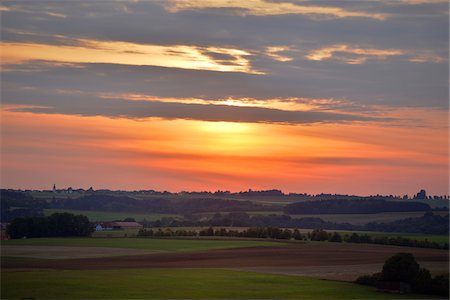 fields orange colors - Overview of Farmland at Sunset, Schanzberg, Upper Palatinate, Bavaria, Germany, Europe Stock Photo - Rights-Managed, Code: 700-06512683