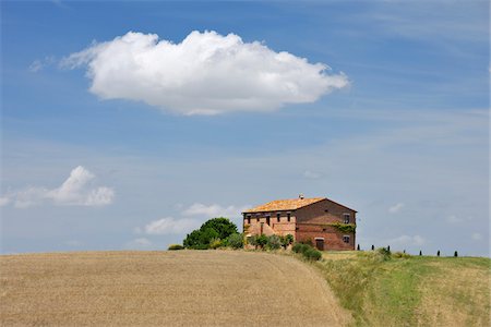 Tuscany Countryside with Farmhouse in the Summer, San Quirico d'Orcia, Province of Siena, Tuscany, Italy Stock Photo - Rights-Managed, Code: 700-06512908