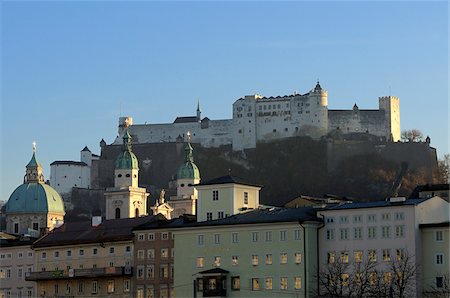 View of Hohensalzburg Castle, Salzburg, Austria Photographie de stock - Rights-Managed, Code: 700-06570901
