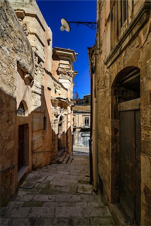 View of narrow street, Ragusa Ibla, Sicily, Italy Stock Photo - Rights-Managed, Code: 700-06714167