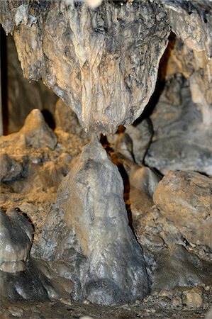 stalactite - Landscape of stalactites and stalagmites in King Otto Cave ("König-Otto-Tropfsteinhöhle"), Bavaria, Germany Stock Photo - Rights-Managed, Code: 700-06773545