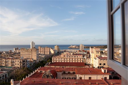 simsearch:6129-09044107,k - CITYSCAPE, HAVANA, HAVANA PROVINCE, CUBA Photographie de stock - Rights-Managed, Code: 700-06773735