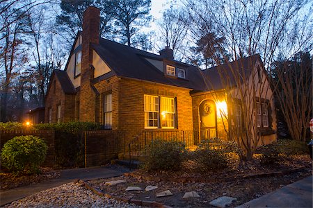 exterior house with lights on - house and yard in evening, macon, georgia, USA Stock Photo - Rights-Managed, Code: 700-06808892