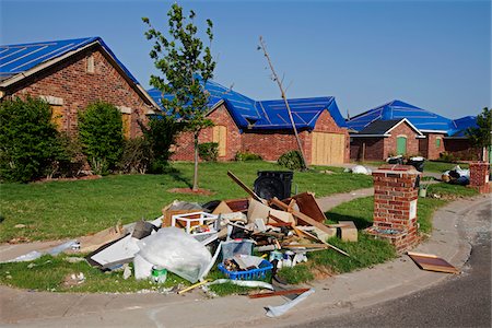 roof repair - Tornado Damage in Residential Neighbourhood, Moore, Oklahoma, USA Stock Photo - Rights-Managed, Code: 700-06847388