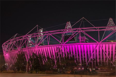 London 2012 Olympic and paralympic athletics stadium, Stratford, London UK Stockbilder - Lizenzpflichtiges, Bildnummer: 700-06892616