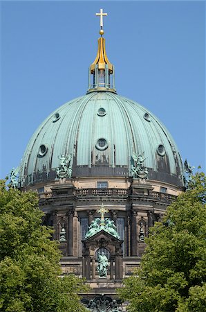 simsearch:6126-08644562,k - Close-up of Dome, Berlin Cathedral, Berlin, Germany Stock Photo - Rights-Managed, Code: 700-07067159