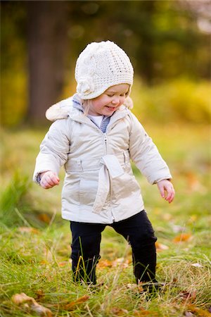 simsearch:600-06397689,k - Portrait of Baby Girl in Autumn, Scanlon Creek Conservation Area, Ontario, Canada Stock Photo - Rights-Managed, Code: 700-07199768