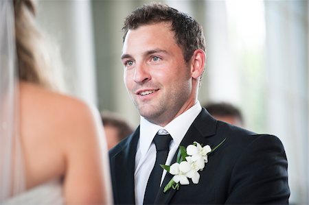 Bride and Groom getting Married, Toronto, Ontario, Canada Photographie de stock - Rights-Managed, Code: 700-07204161