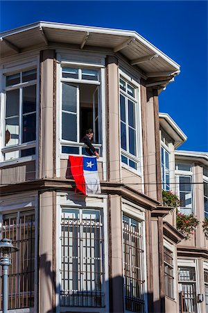 region de valparaiso - Person Hanging Flag out of Window, Valparaiso, Chile Stock Photo - Rights-Managed, Code: 700-07206677