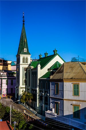 simsearch:700-07206665,k - Iglesia Luterana de La Santa Cruz de Valparaiso, Valparaiso, Chile Foto de stock - Con derechos protegidos, Código: 700-07206683