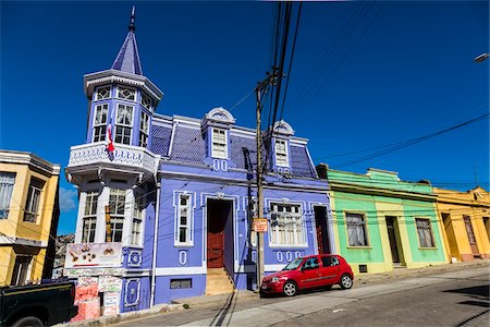 purple car - Colourful Houses, Valparaiso, Chile Stock Photo - Rights-Managed, Code: 700-07206691