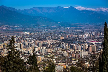 santiago province - Overview of Santiago from Cerro San Cristobal, Bellavista District, Santiago, Chile Photographie de stock - Rights-Managed, Code: 700-07237688