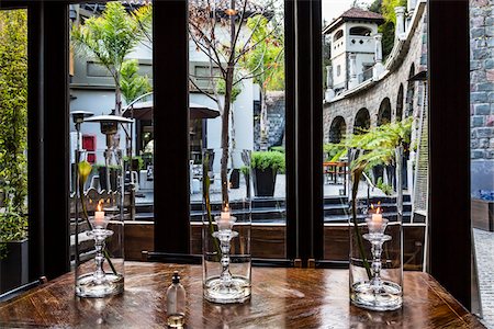 santiago chile - Restaurant at Aubrey Hotel, Bellavista District, Santiago, Chile Photographie de stock - Rights-Managed, Code: 700-07237731