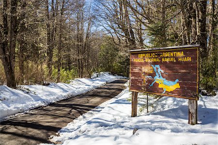 simsearch:841-07541108,k - The border between Chile and Argentina inside Nahuel Huapi National Park (Parque Nacional Nahuel Huapi­), Argentina Stock Photo - Rights-Managed, Code: 700-07237894