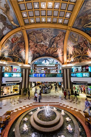 Overview of Galerias Pacifico shopping centre with famous frescos, Buenos Aires, Argentina Foto de stock - Con derechos protegidos, Código: 700-07238014