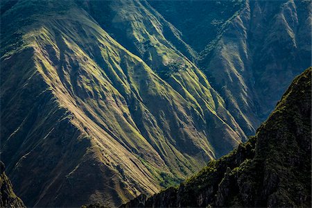 simsearch:700-07238043,k - Close-up of mountain side, the Andes Mountains at Machu Picchu in the Sacred Valley of the Incas, Peru Photographie de stock - Rights-Managed, Code: 700-07238032